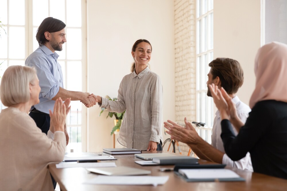positive-auswirkungen-coaching-kompetenzen-mitarbeiterbindung